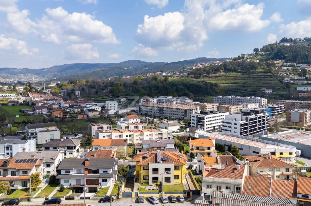 Moradia T4 para Venda em Gualtar Foto 49