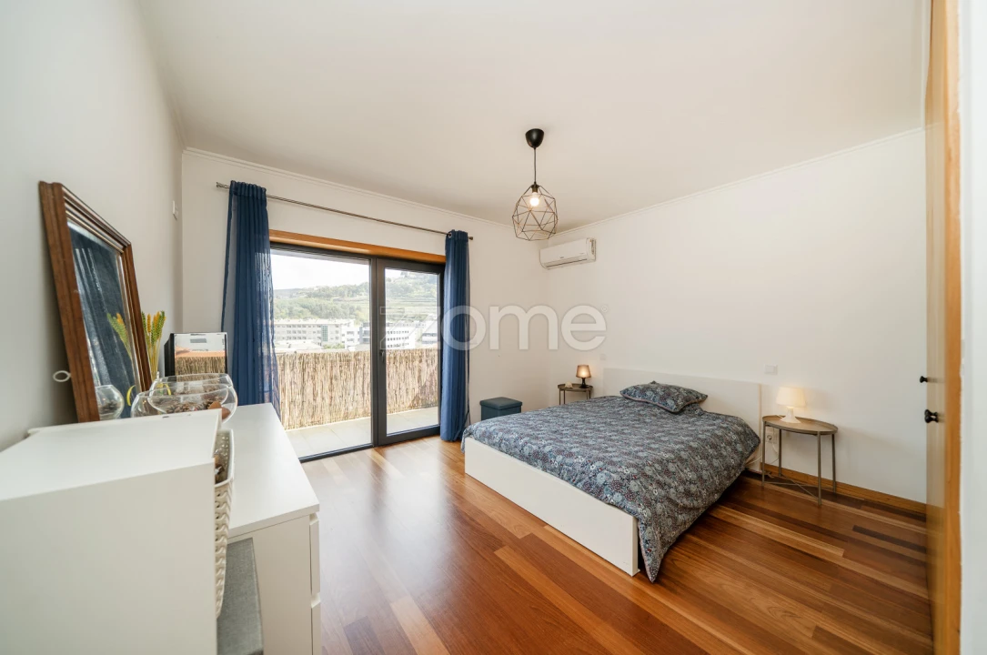 Moradia T4 para Venda em Gualtar Foto 30