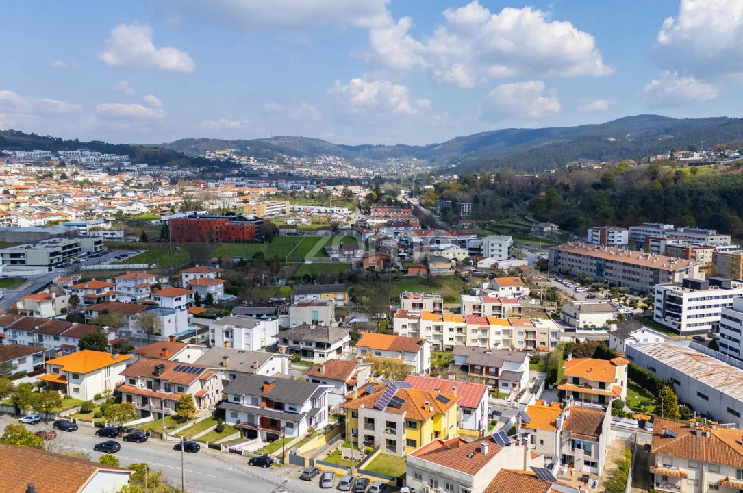 Moradia T4 para Venda em Gualtar Foto 51