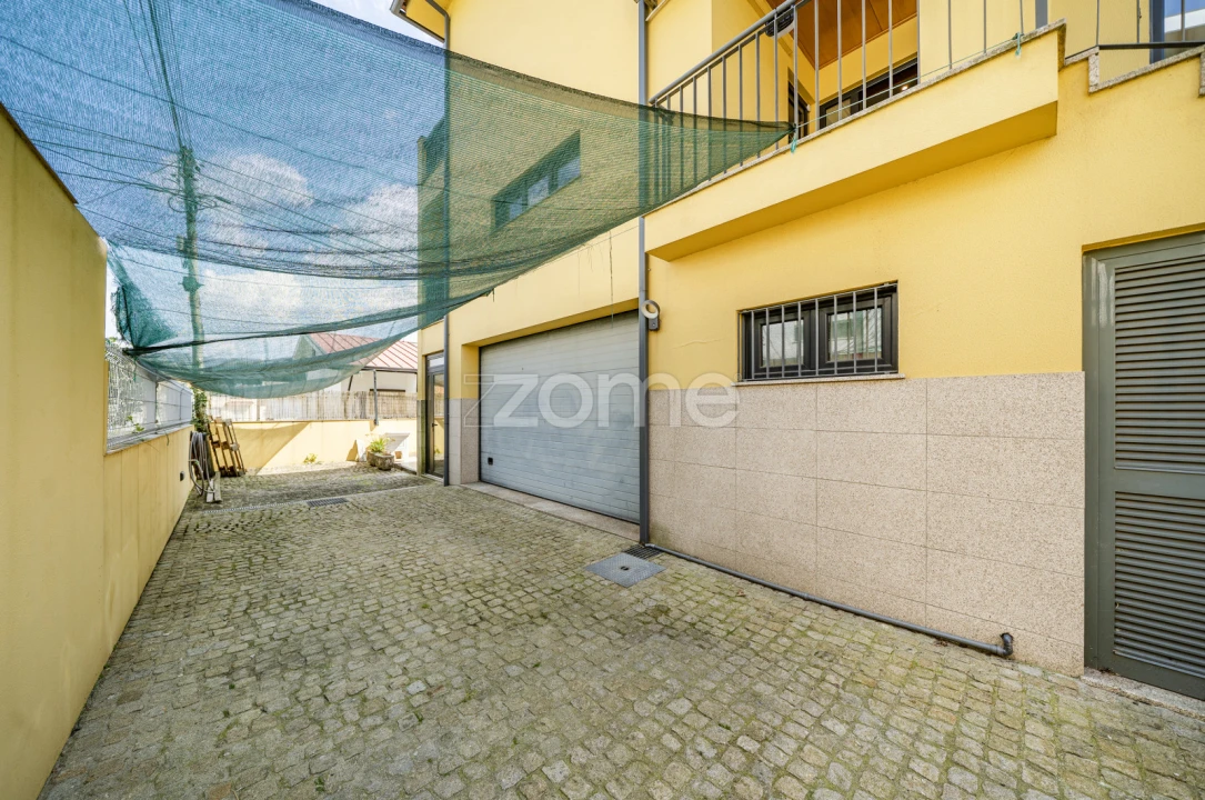 Moradia T4 para Venda em Gualtar Foto 42