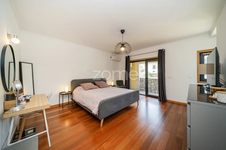 Moradia T4 para Venda em Gualtar Foto 24