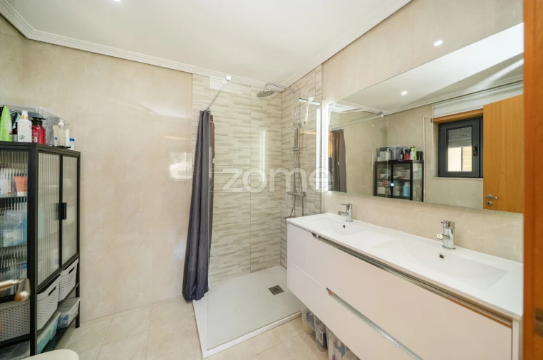 Moradia T4 para Venda em Gualtar Foto 28