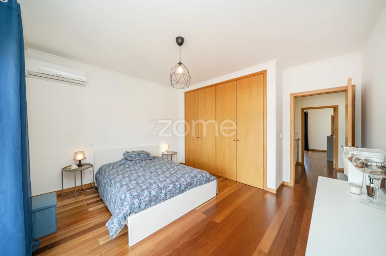 Moradia T4 para Venda em Gualtar Foto 34