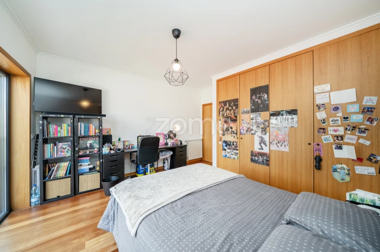 Moradia T4 para Venda em Gualtar Foto 38