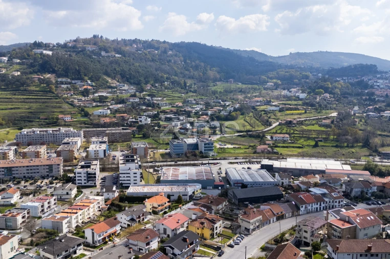 Moradia T4 para Venda em Gualtar Foto 50