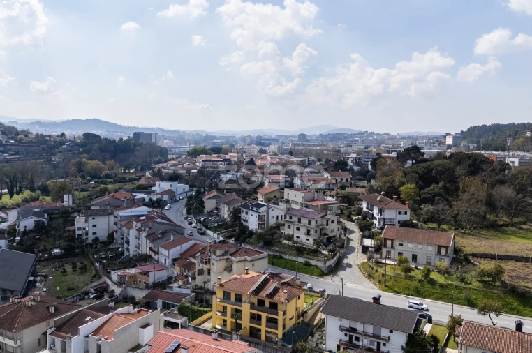 Moradia T4 para Venda em Gualtar Foto 54