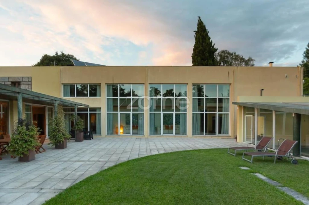 Moradia T6 para Venda em Marco Foto 9