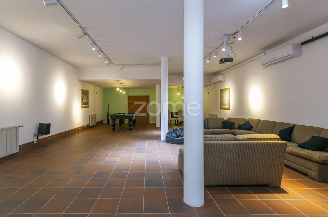 Moradia T6 para Venda em Marco Foto 70