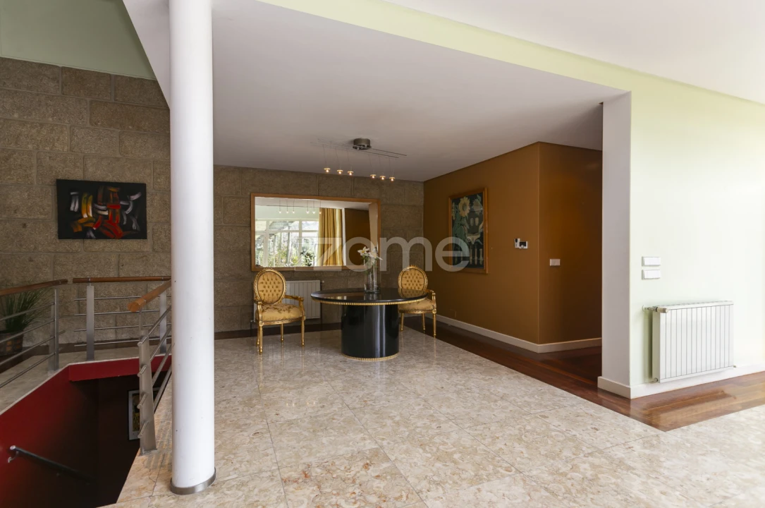 Moradia T6 para Venda em Marco Foto 34