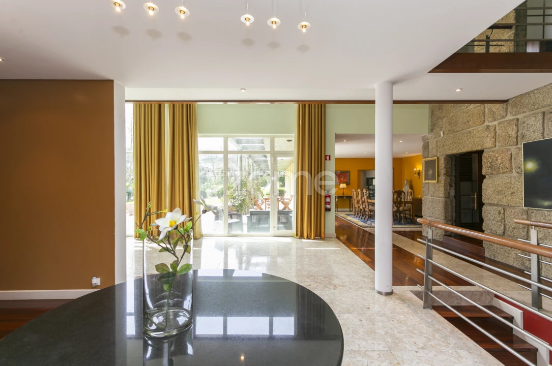 Moradia T6 para Venda em Marco Foto 35