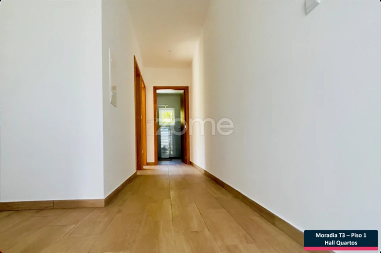 Moradia T3 para Venda em Paredes de Viadores e Manhuncelos Foto 8