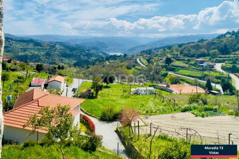 Moradia T3 para Venda em Paredes de Viadores e Manhuncelos Foto 9