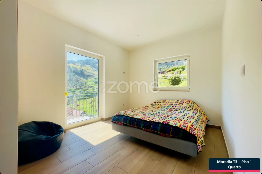 Moradia T3 para Venda em Paredes de Viadores e Manhuncelos Foto 18