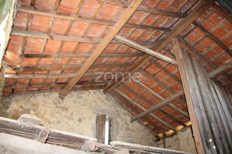 Moradia T3 para Venda em Tavares (Chãs, Várzea e Travanca) Foto 6