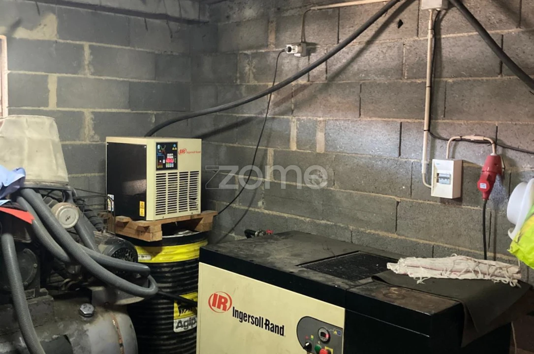 Terreno Comércio / Armazém para Venda em Bustos, Troviscal e Mamarrosa Foto 6