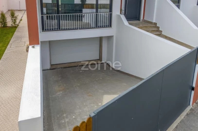 Moradia T4 para Venda em Fernao Ferro