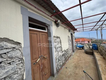 Moradia T3 para Venda em Ponta do Sol