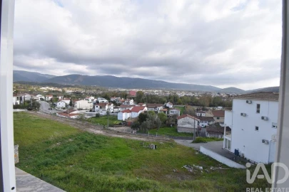 Moradia T4 para Venda em Miranda do Corvo