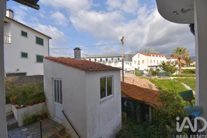Moradia T4 para Venda em Miranda do Corvo