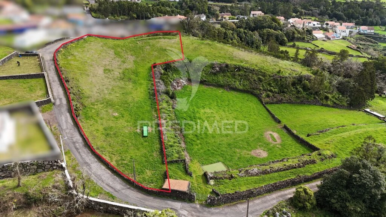 Terreno para Venda em Terra Chã Foto 4