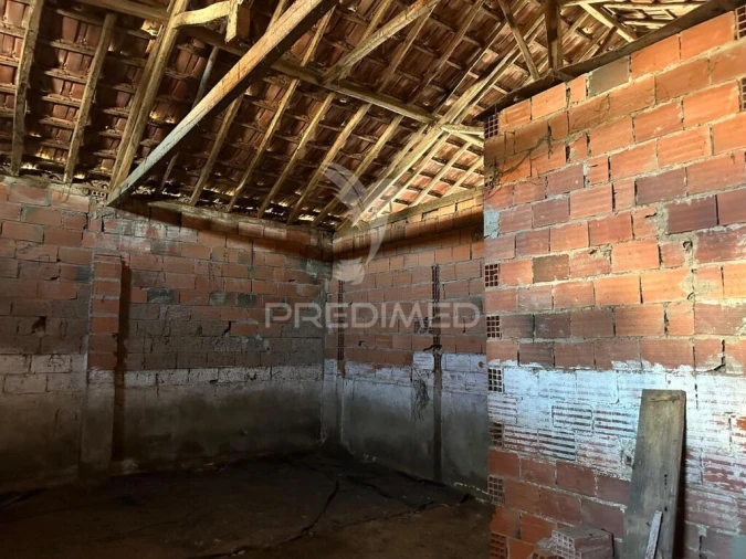 Moradia T2 para Venda em Arrouquelas Foto 8