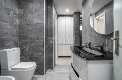 Moradia T6 para Venda em Gondomar (São Cosme), Valbom e Jovim