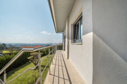 Moradia T6 para Venda em Gondomar (São Cosme), Valbom e Jovim