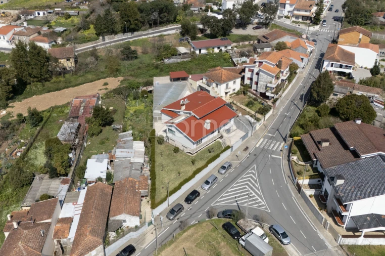 Moradia T6 para Venda em Gondomar (São Cosme), Valbom e Jovim Foto 65