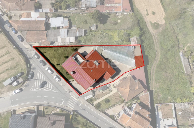 Moradia T6 para Venda em Gondomar (São Cosme), Valbom e Jovim Foto 73