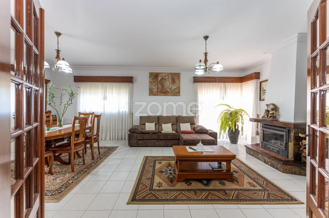 Moradia T3 para Venda em Grijó e Sermonde Foto 4