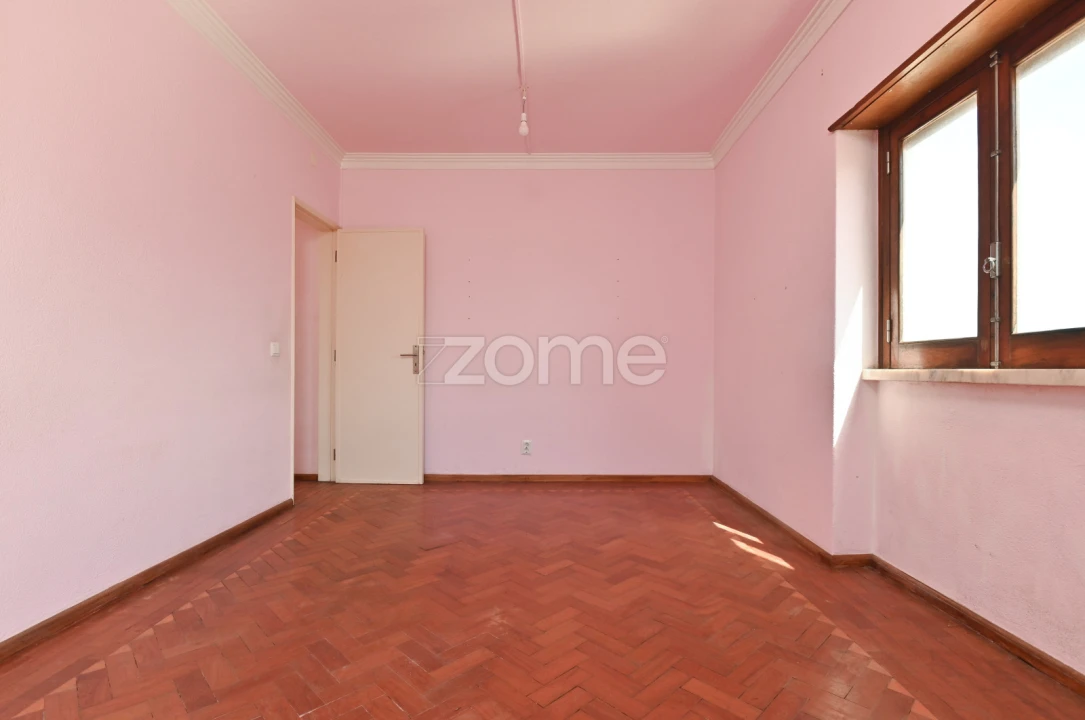 Prédio para Venda em São Domingos de Rana Foto 8