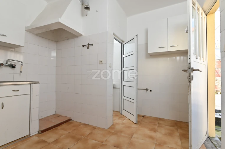 Prédio para Venda em São Domingos de Rana Foto 20