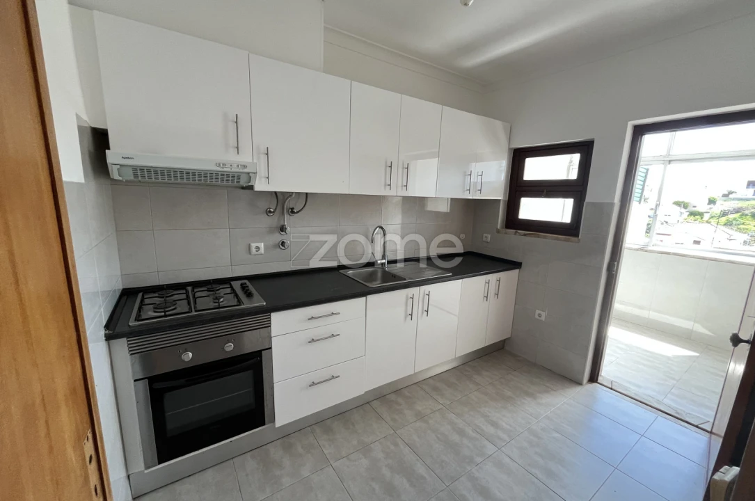 Prédio para Venda em São Domingos de Rana Foto 9