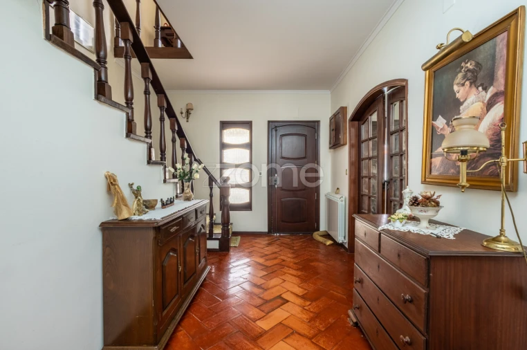 Moradia T6 para Venda em Santiago e São Simão de Litém e Albergaria dos Doze Foto 6