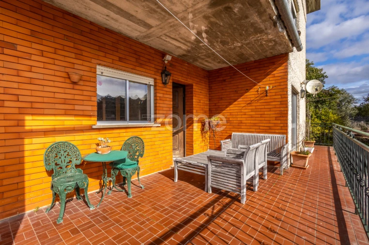 Moradia T6 para Venda em Santiago e São Simão de Litém e Albergaria dos Doze Foto 31