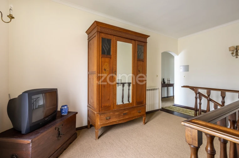 Moradia T6 para Venda em Santiago e São Simão de Litém e Albergaria dos Doze Foto 25