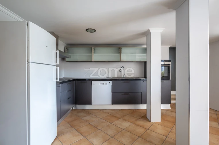 Moradia T6 para Venda em Santiago e São Simão de Litém e Albergaria dos Doze Foto 56