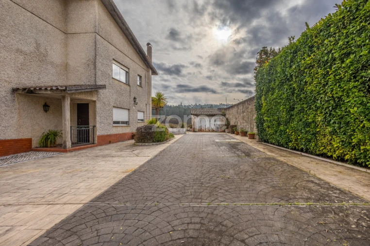 Moradia T6 para Venda em Santiago e São Simão de Litém e Albergaria dos Doze Foto 72