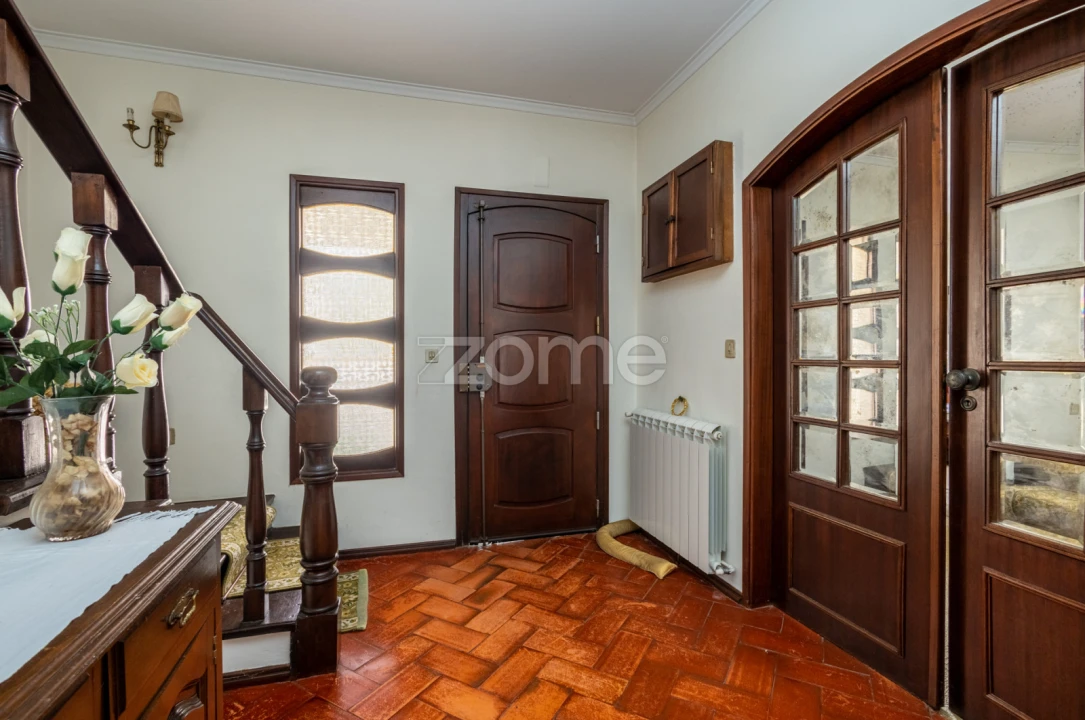 Moradia T6 para Venda em Santiago e São Simão de Litém e Albergaria dos Doze Foto 7