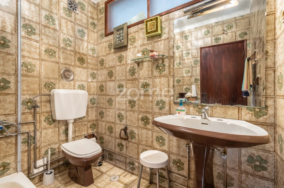 Moradia T6 para Venda em Santiago e São Simão de Litém e Albergaria dos Doze Foto 38