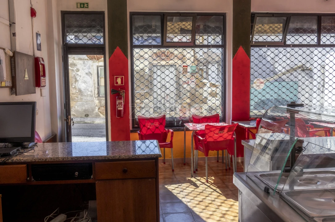 Negócio para Venda em Alcobaça e Vestiaria Foto 22