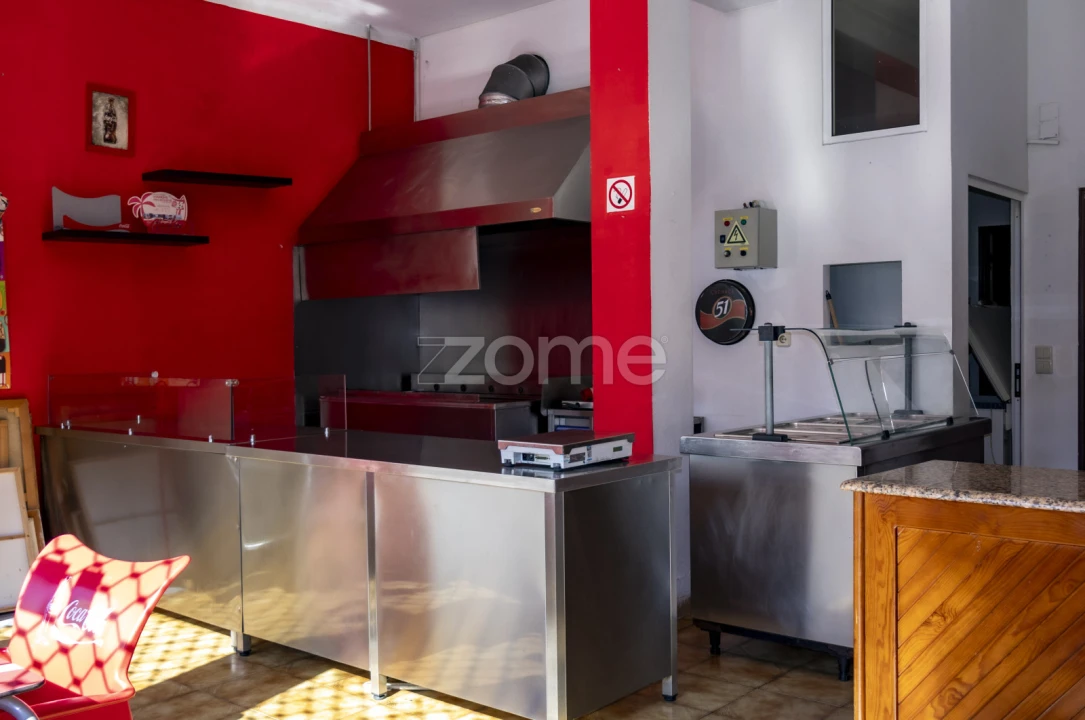 Negócio para Venda em Alcobaça e Vestiaria Foto 23