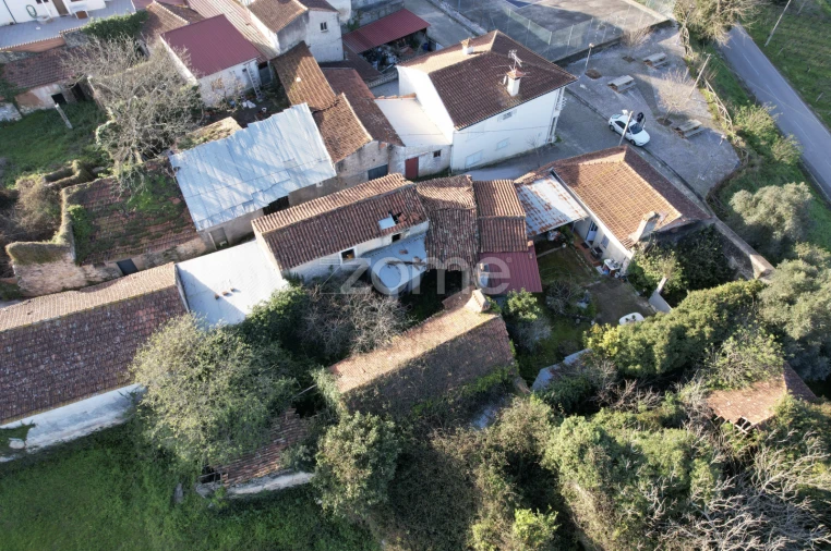 Moradia T3 para Venda em Barcouço Foto 10