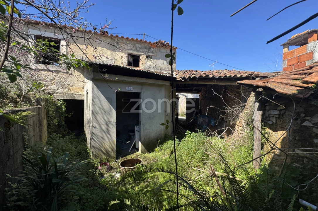 Moradia T3 para Venda em Barcouço Foto 7