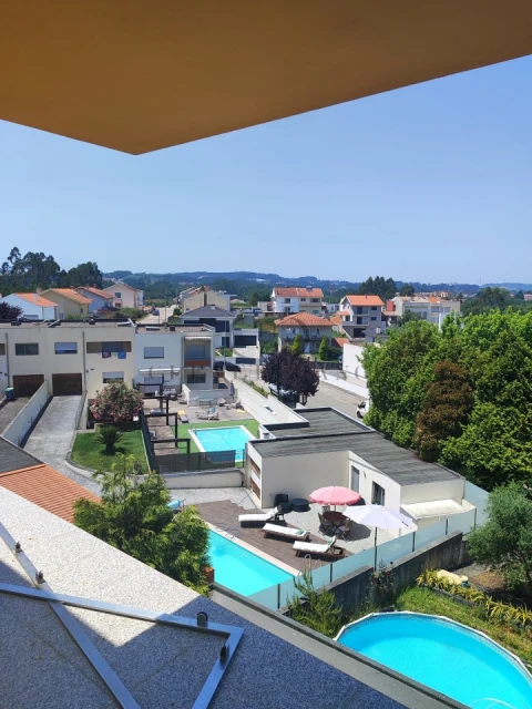 Moradia T5 para Venda em Pedroso e Seixezelo