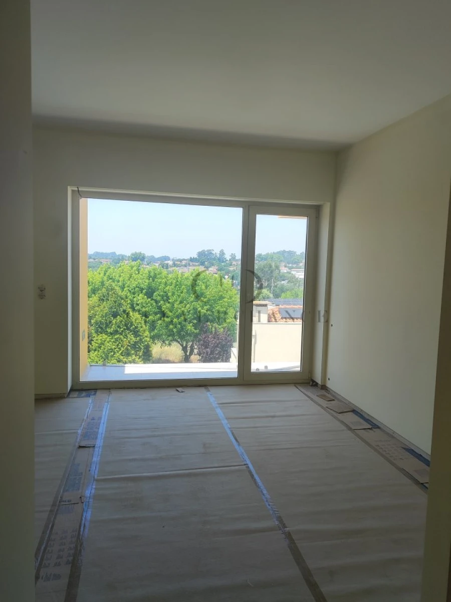 Moradia T5 para Venda em Pedroso e Seixezelo Foto 17