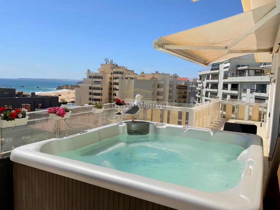 Apartamento T3 para Venda em Portimão Foto 3