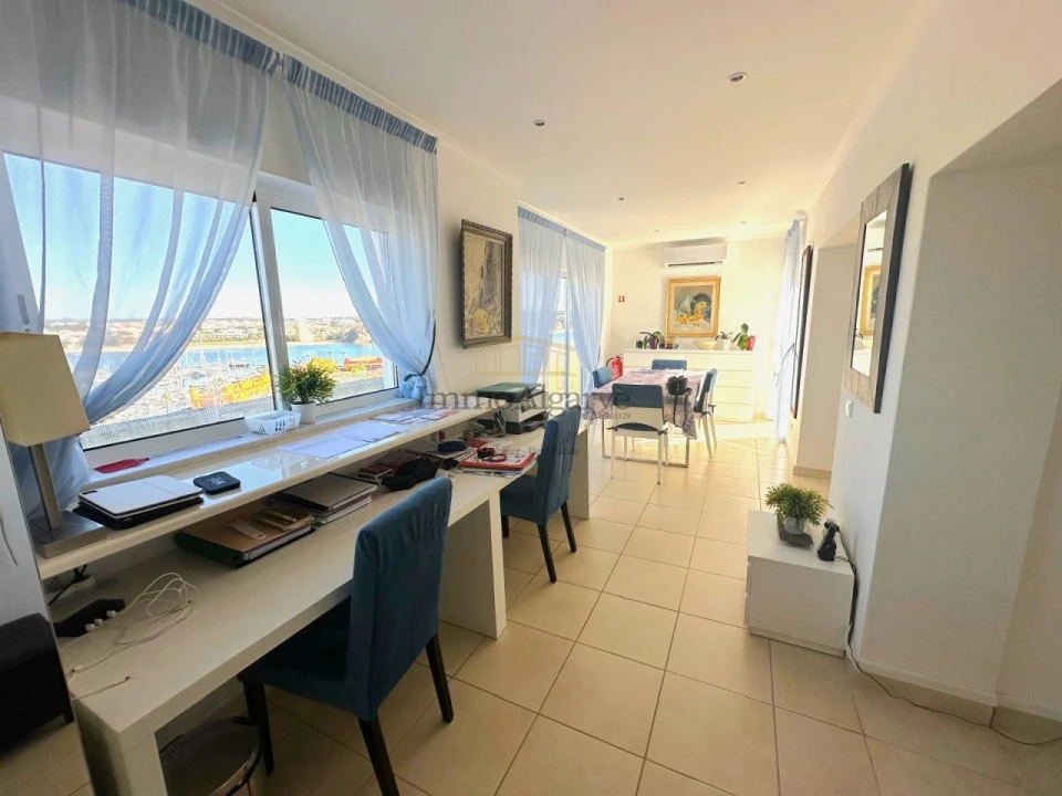 Apartamento T3 para Venda em Portimão Foto 19