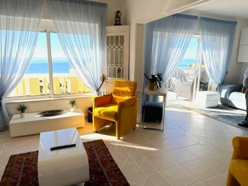 Apartamento T3 para Venda em Portimão