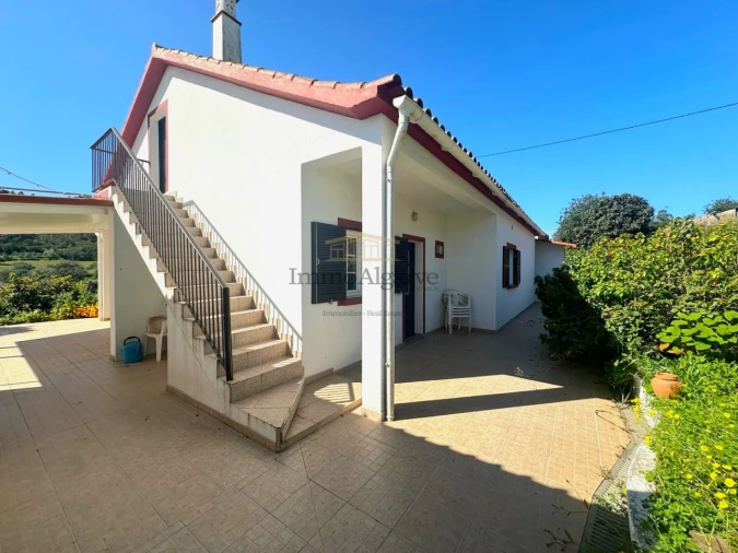 Moradia T3 para Venda em Alte Foto 6